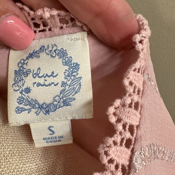 Blue Rain Pink V-Faux Wrap Blouse with Lace Detail in Front. Size Small - Picture 6 of 7